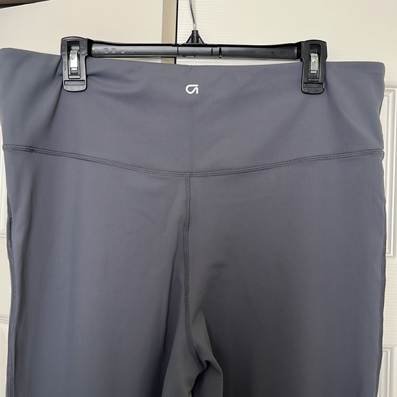 Gapfit studio Sky high flare leggings - XL - Picture 5 of 8